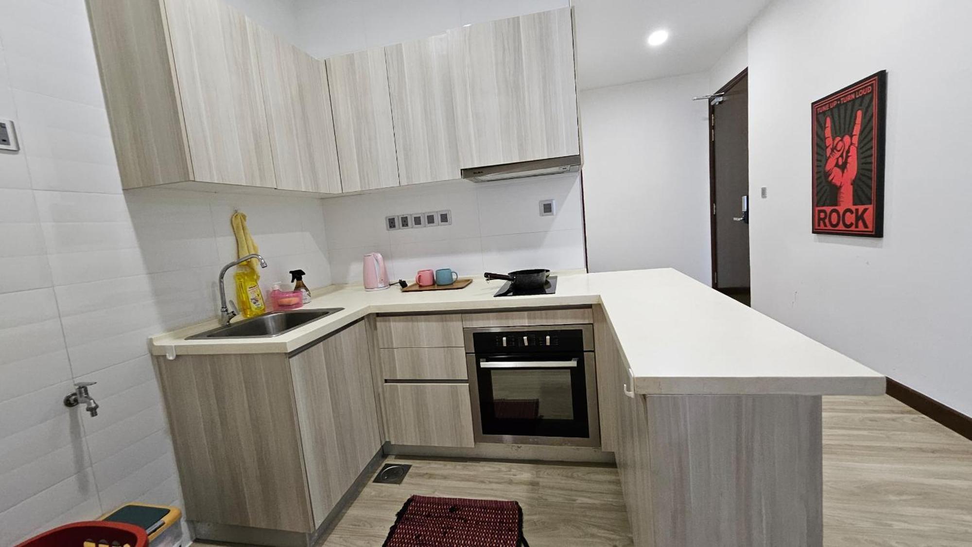 Paragon Suites Studios With Private Jacuzzi Near Ciq Rts Johor Bahru Extérieur photo